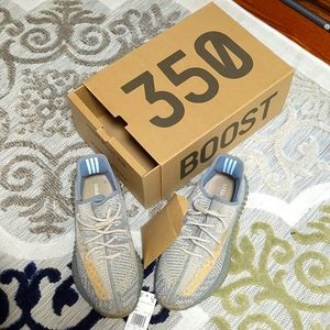 Yeezy Boost 350